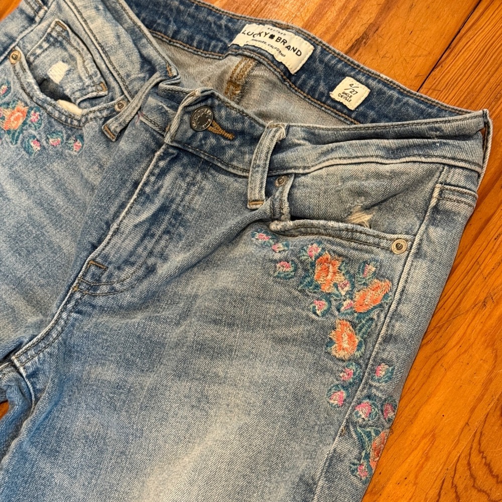 Lucky Brand Light Blue Skinny Jeans with Pink Floral Embroidery - Picture 5 of 12